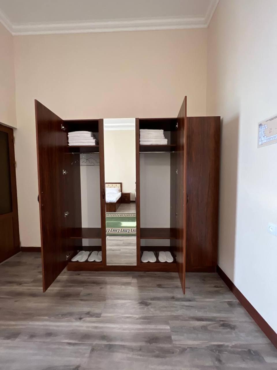 Samarabonu Hotel 撒马尔罕 外观 照片